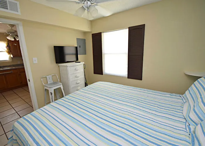 Sunrise Village Holiday home *